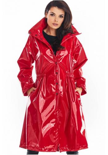Dlouhá dámská vinylová bunda červené barvy s vysokým límcem
