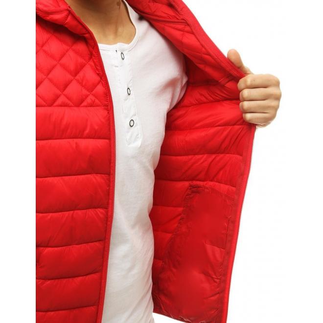 Červená prošívaná vesta s kapucí pro pány