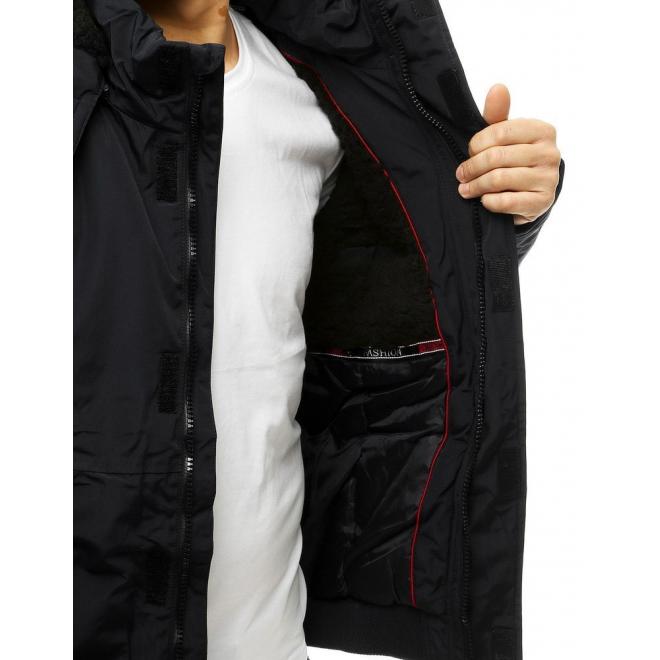 Zimní pánská bunda černé barvy s odepínací kapucí