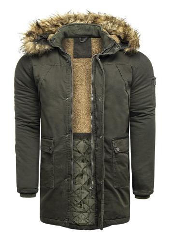 Zimní pánská bunda khaki barvy s kapucí ve výprodeji