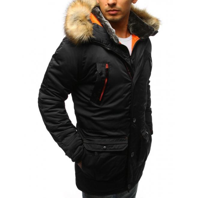 Delší pánská zimní bunda černé barvy s kapucí