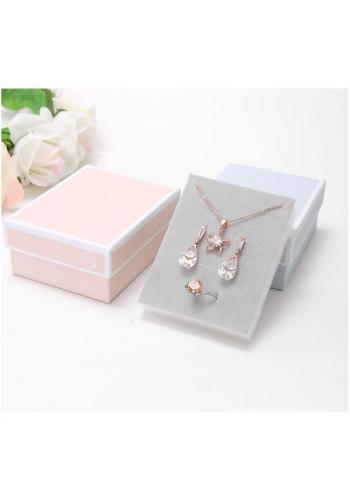 Elegantní krabička na šperky v růžové barvě