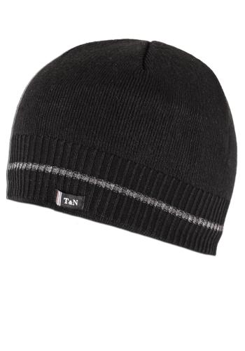 Zimní pánské čepice černé barvy