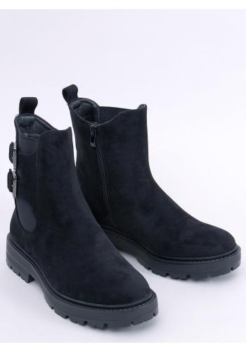 Semišové černé boty s přezkami