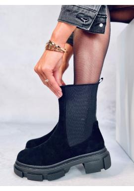 Semišové dámské boty černé barvy