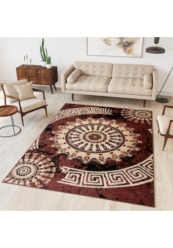Hnědý koberec s moderním vzorem